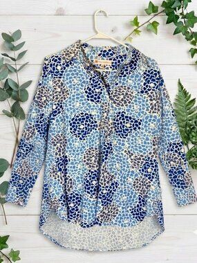 Jude Connally Top Small S Blue Giraffe Geometric Print Stretch Long Sleeve Shirt